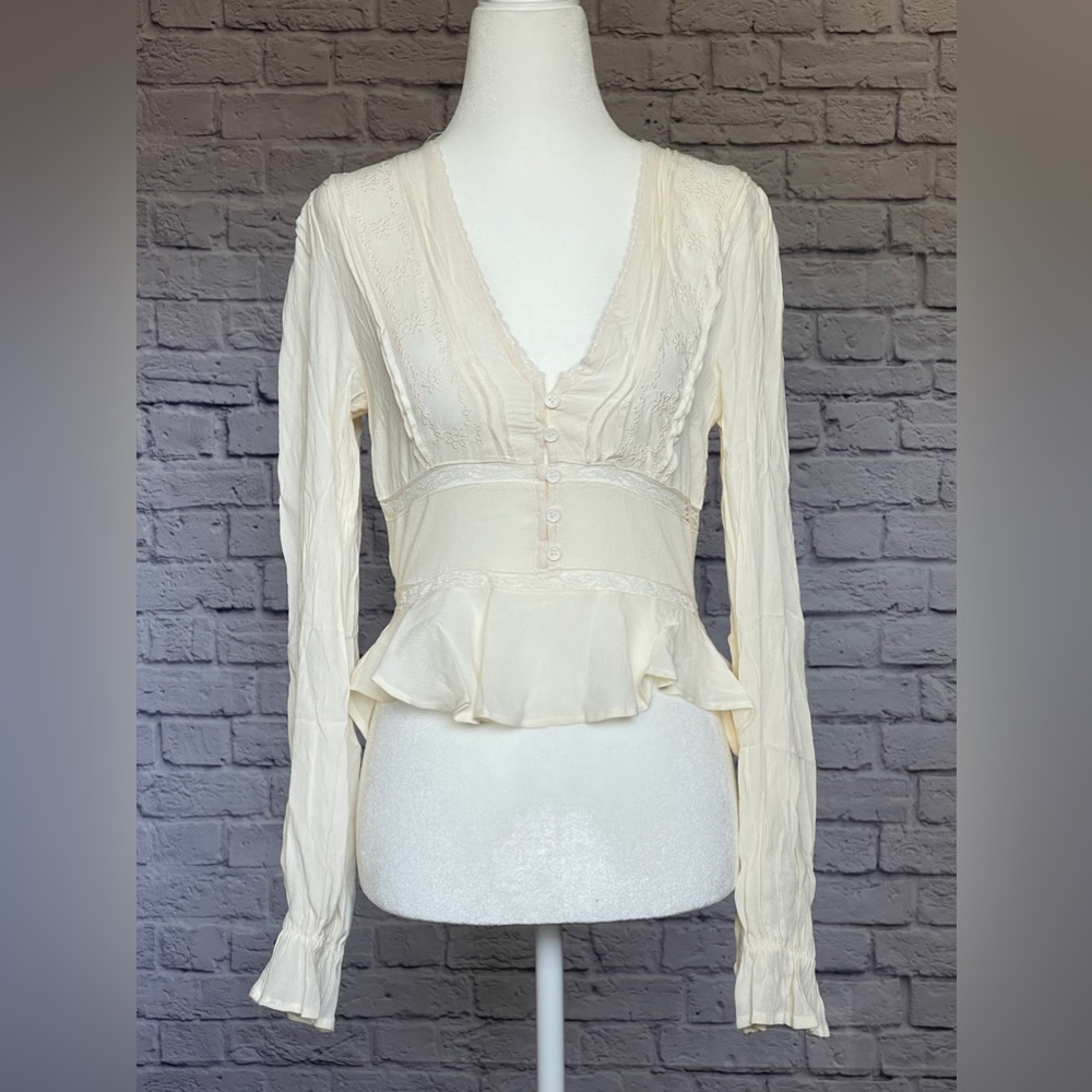 Floral Lace Flounce Top